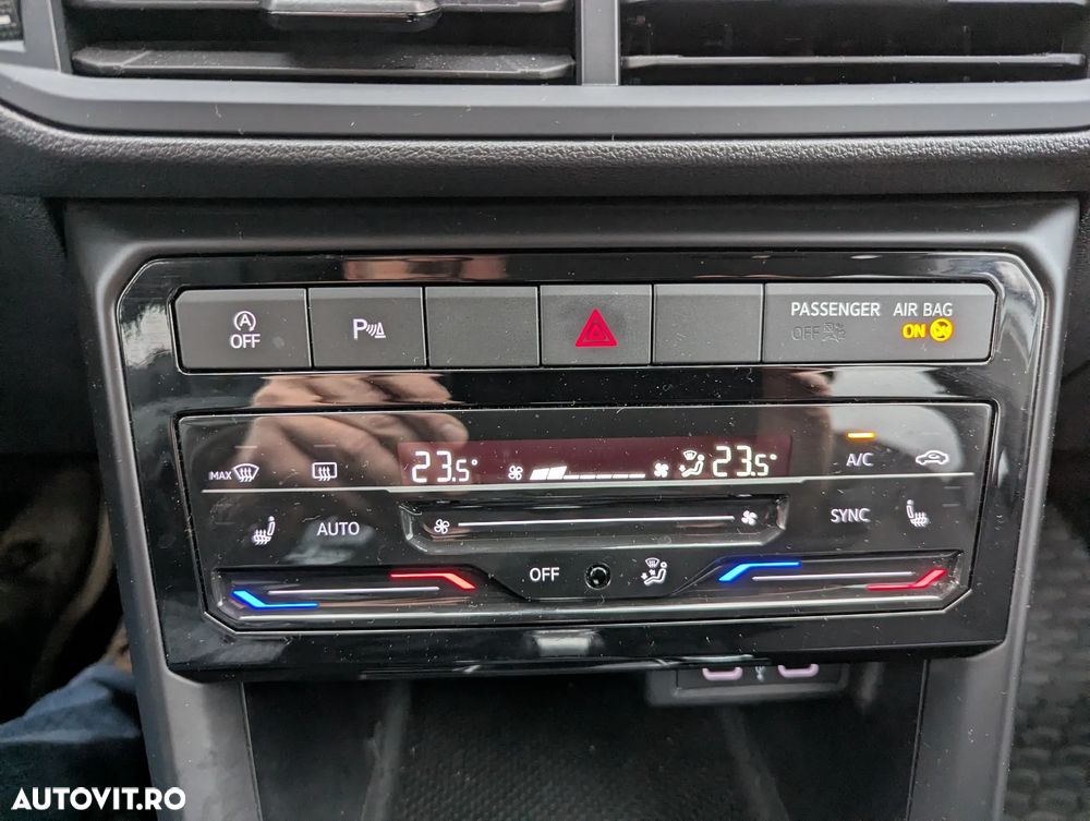 Volkswagen T-Cross 1.0 TSI OPF DSG Life - 22