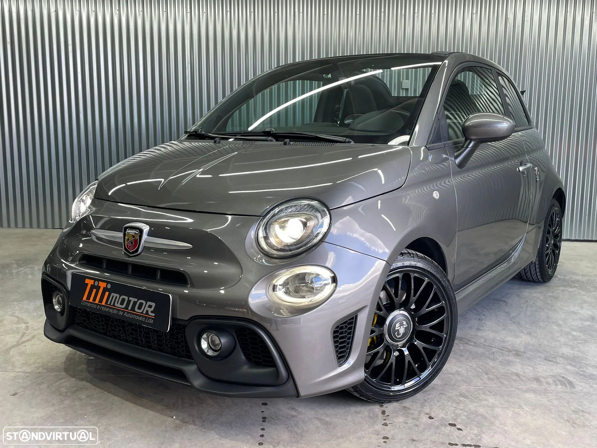 Abarth 595C 1.4 T-Jet 595 - 1