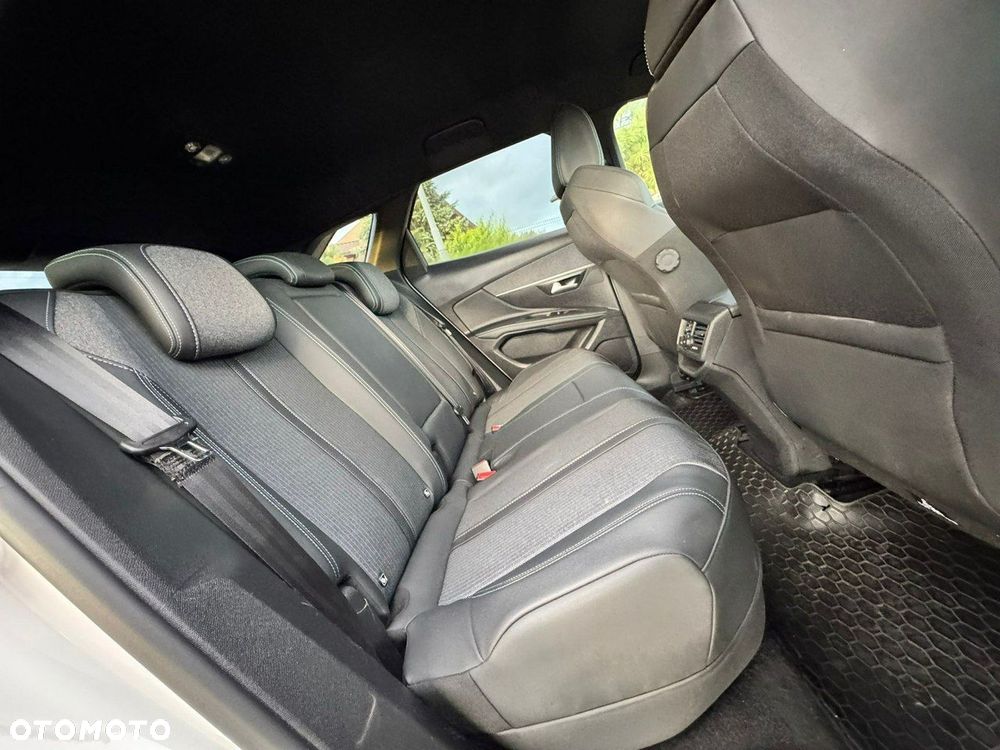 Peugeot 3008 - 34