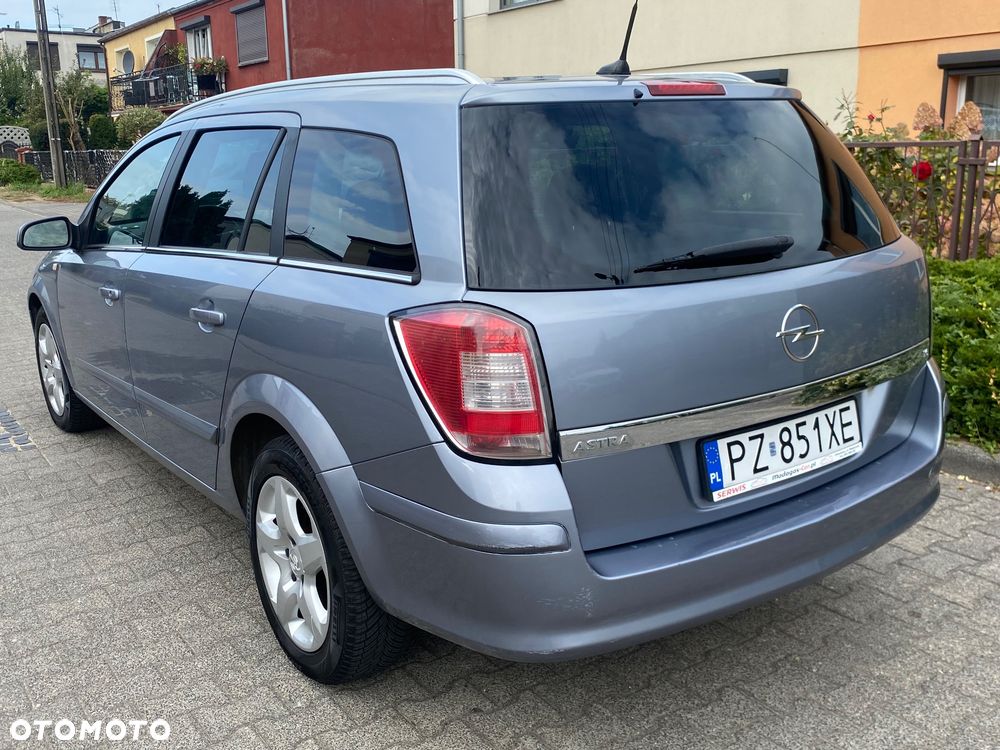 Opel Astra 2007 photo 4