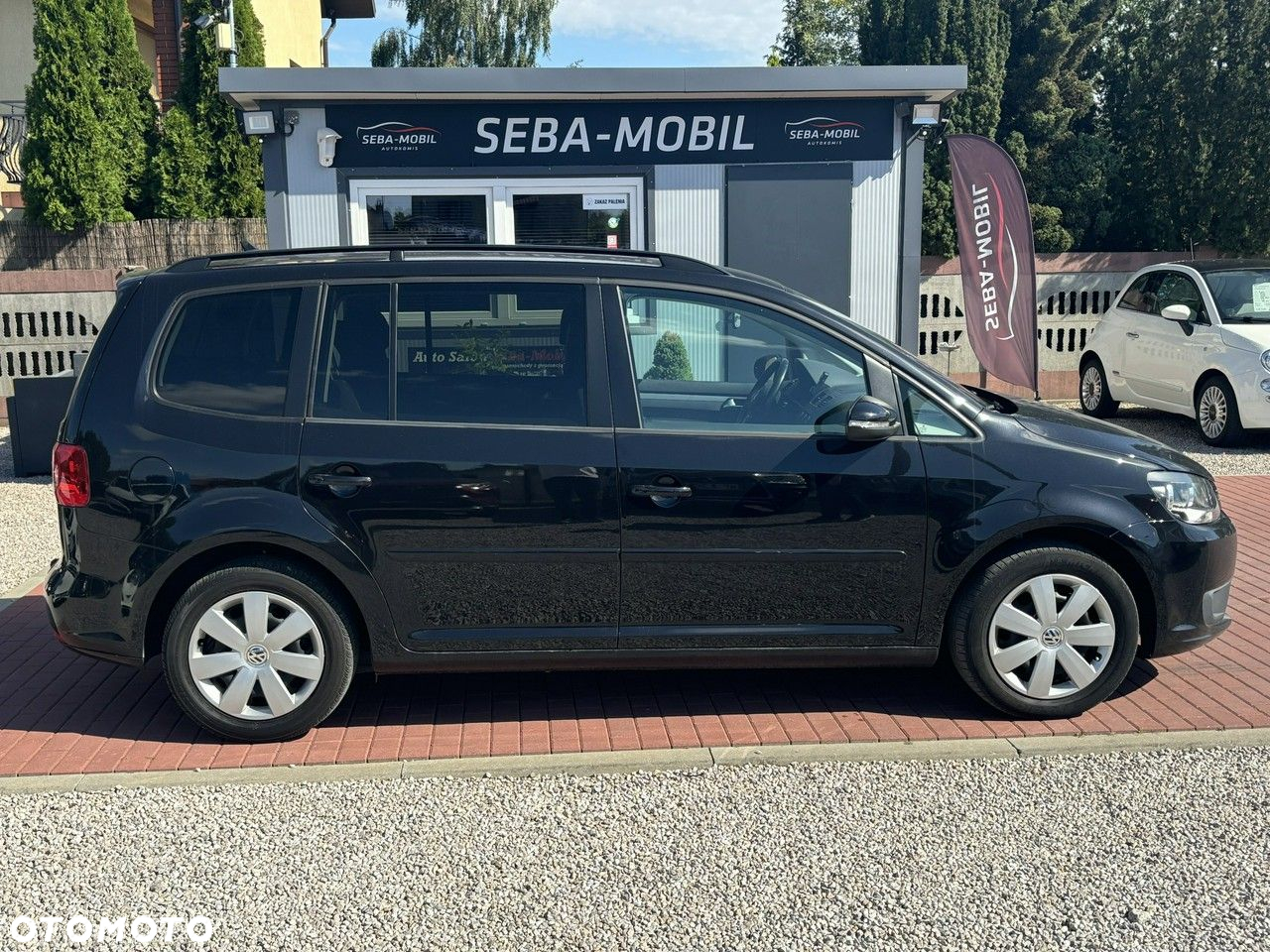 Volkswagen Touran 1.6 TDI DPF BlueMot Comfortline - 3