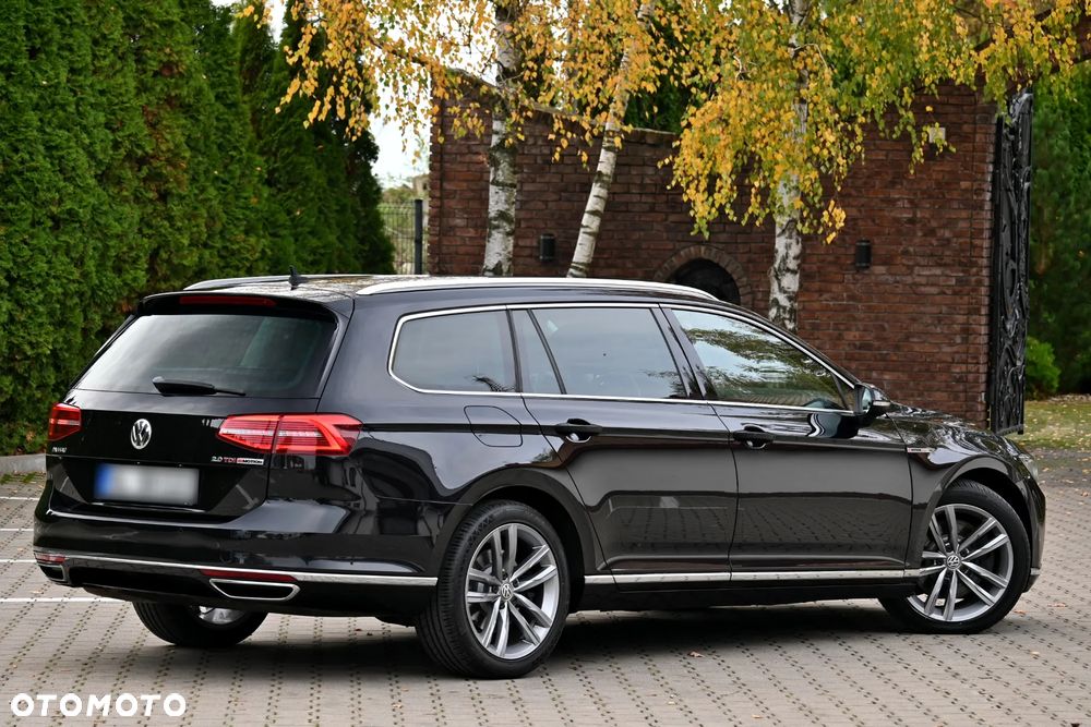 Volkswagen Passat 2.0 TDI SCR 4Motion DDG Highline - 19