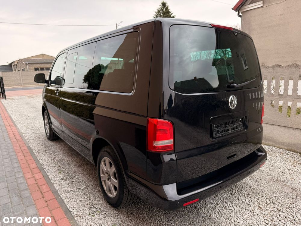 Volkswagen Multivan - 4