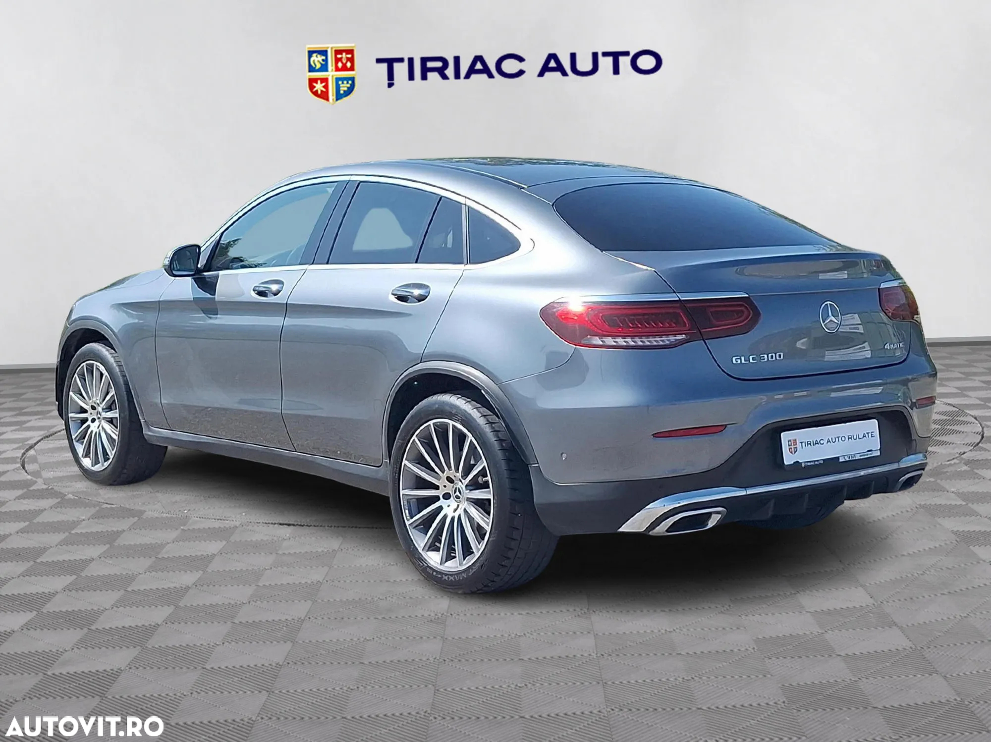 Mercedes-Benz GLC 300 4MATIC MHEV - 4