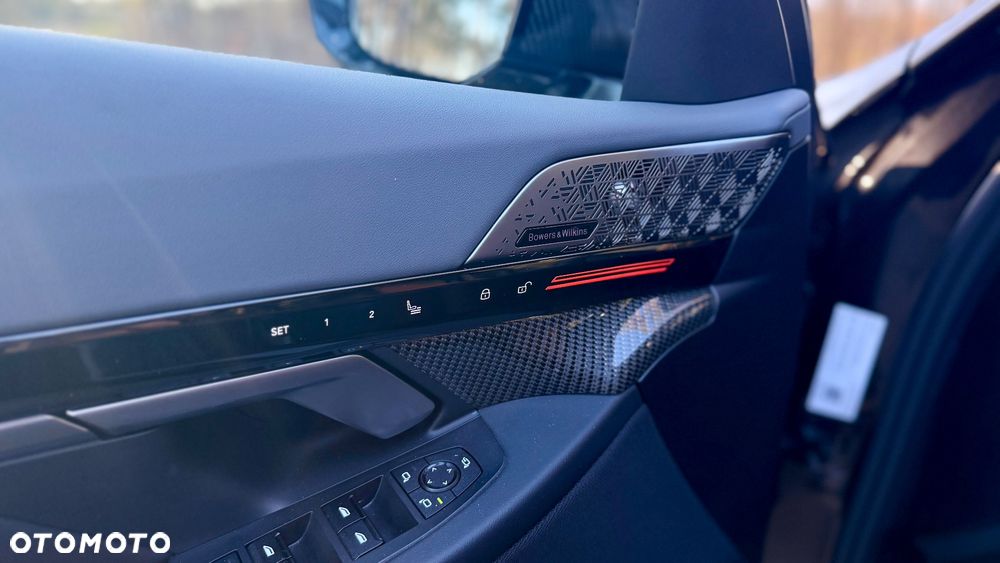 BMW Seria 5 540d xDrive mHEV M Sport - 16