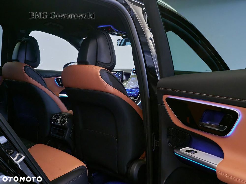 Mercedes-Benz GLC - 9