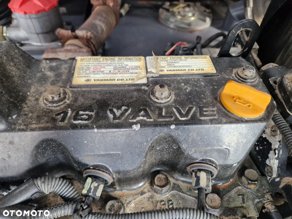 Komatsu WA90-3H - 17