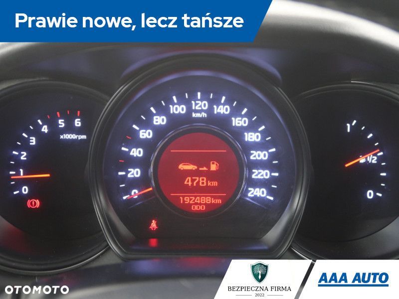 Kia Ceed - 13