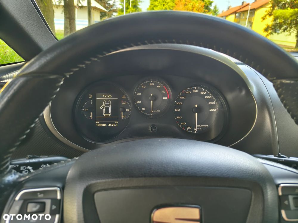 Seat Leon 2.0 TSI Cupra R - 25