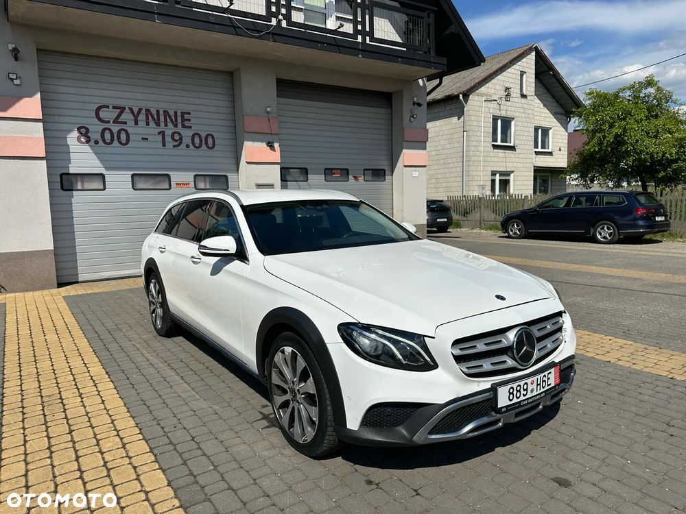 Mercedes-Benz Klasa E 220 d 4-Matic All-Terrain - 1