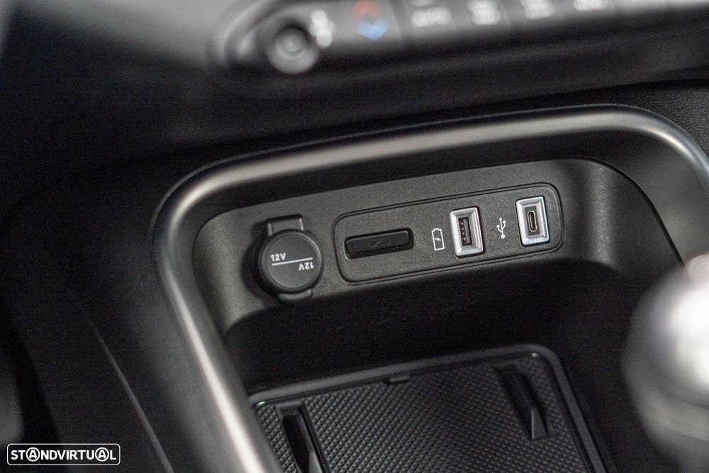 Jeep Avenger 1.2 GSE T3 Altitude - 39