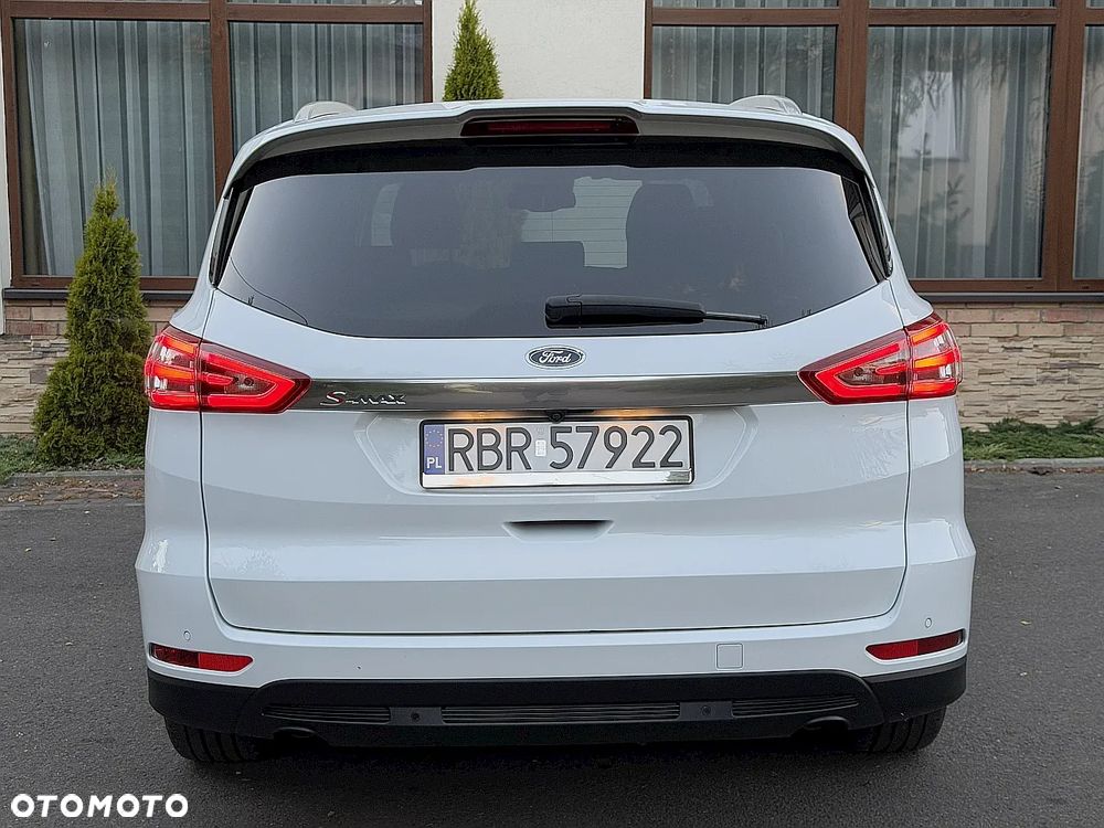 Ford S-Max 2.0 EcoBlue Titanium - 36