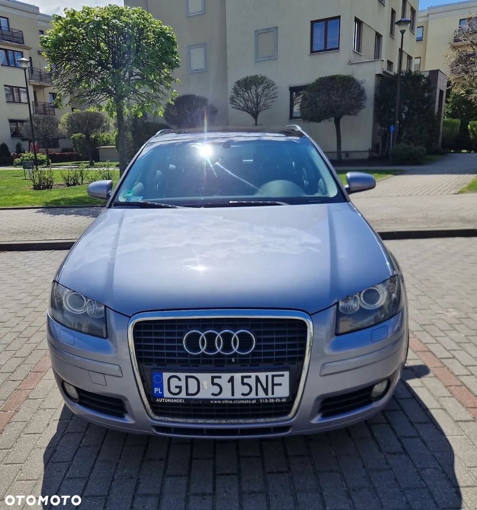 Audi A3 Sportback 2.0 TDI DSG Attraction - 1