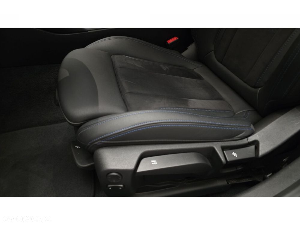 BMW Seria 3 320d xDrive M Sport - 19