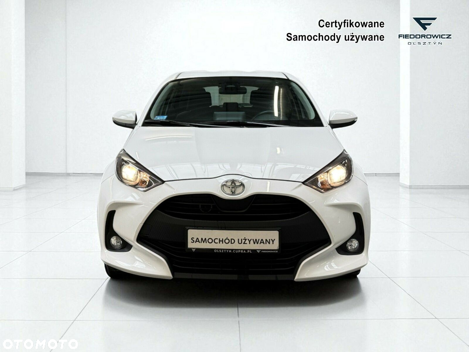Toyota Yaris - 12