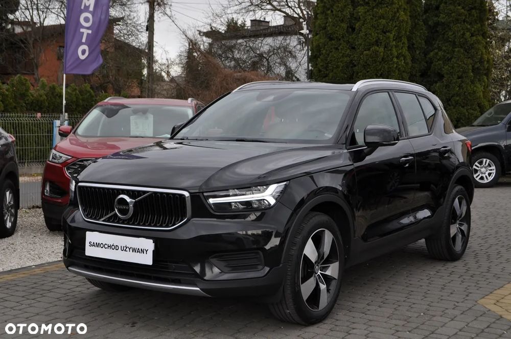 Volvo XC 40 T3 Momentum Pro - 3