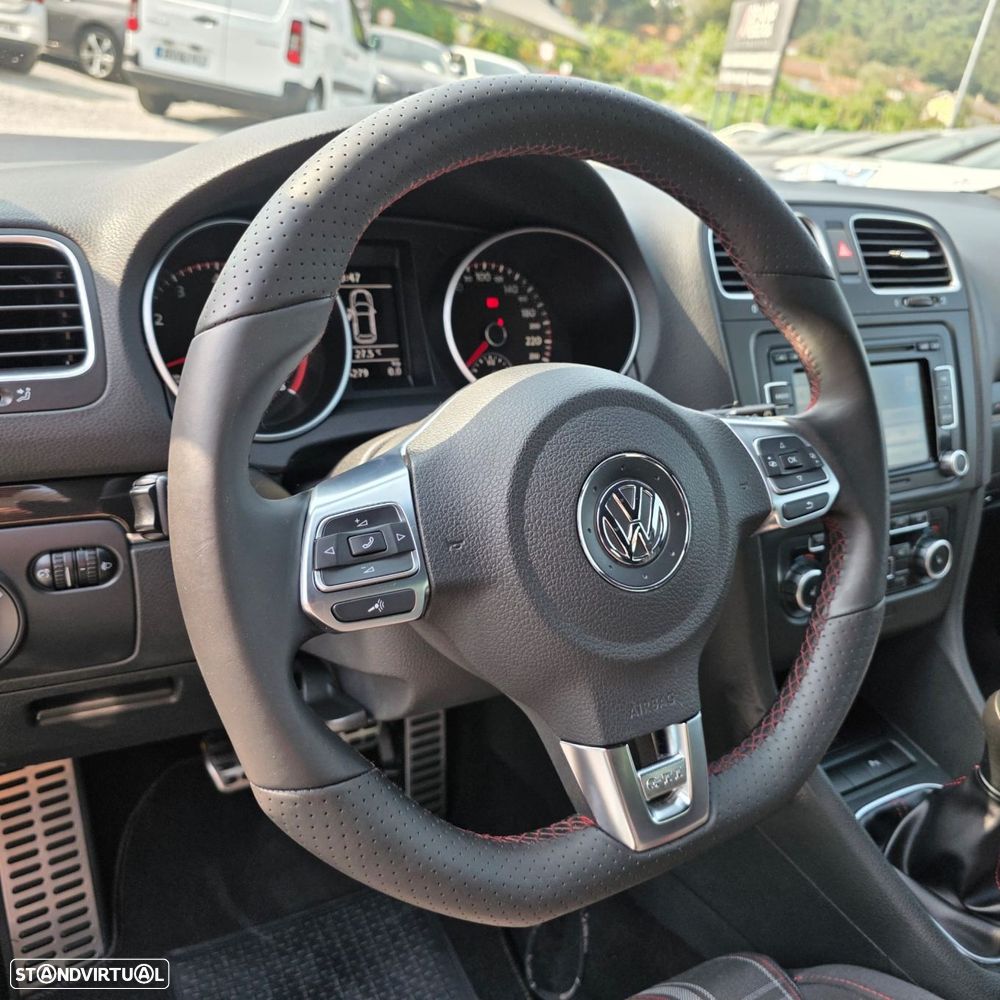 VW Golf 2.0 TSi GTI - 19