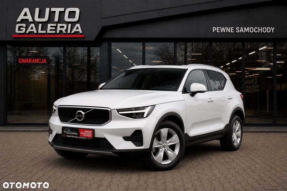 Volvo XC 40 B3 Plus Bright - 2