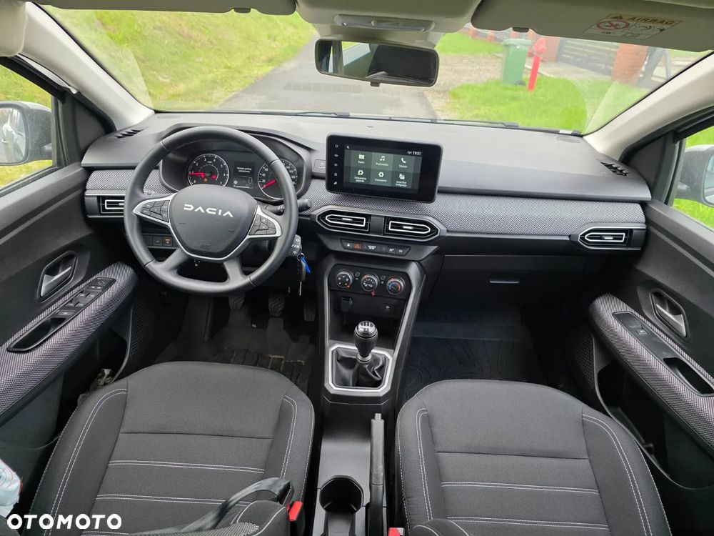 Dacia Sandero 1.0 TCe Essential - 11