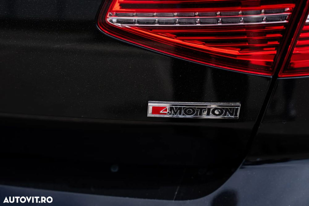 Volkswagen Passat 2.0 TDI DSG 4Motion Highline - 25