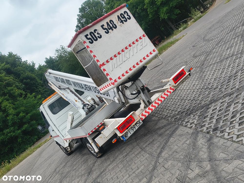Mercedes-Benz Srinter - 2