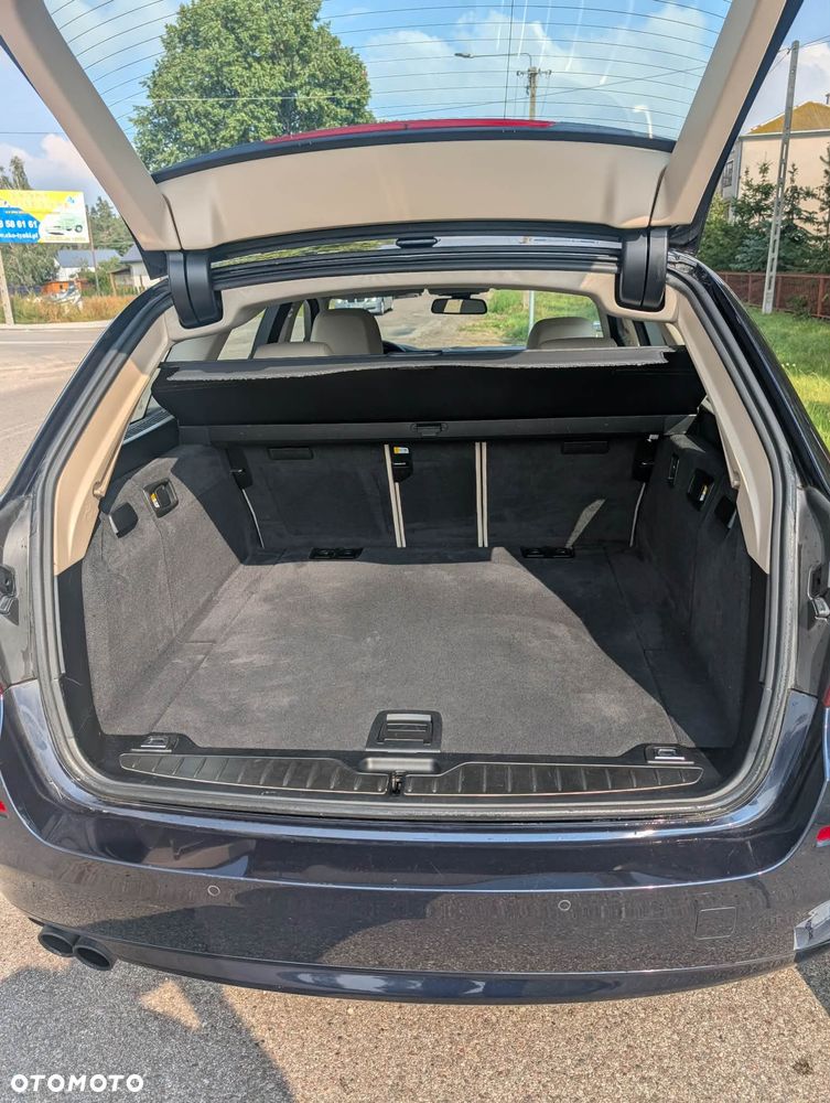 BMW Seria 5 520d xDrive Luxury Line - 13
