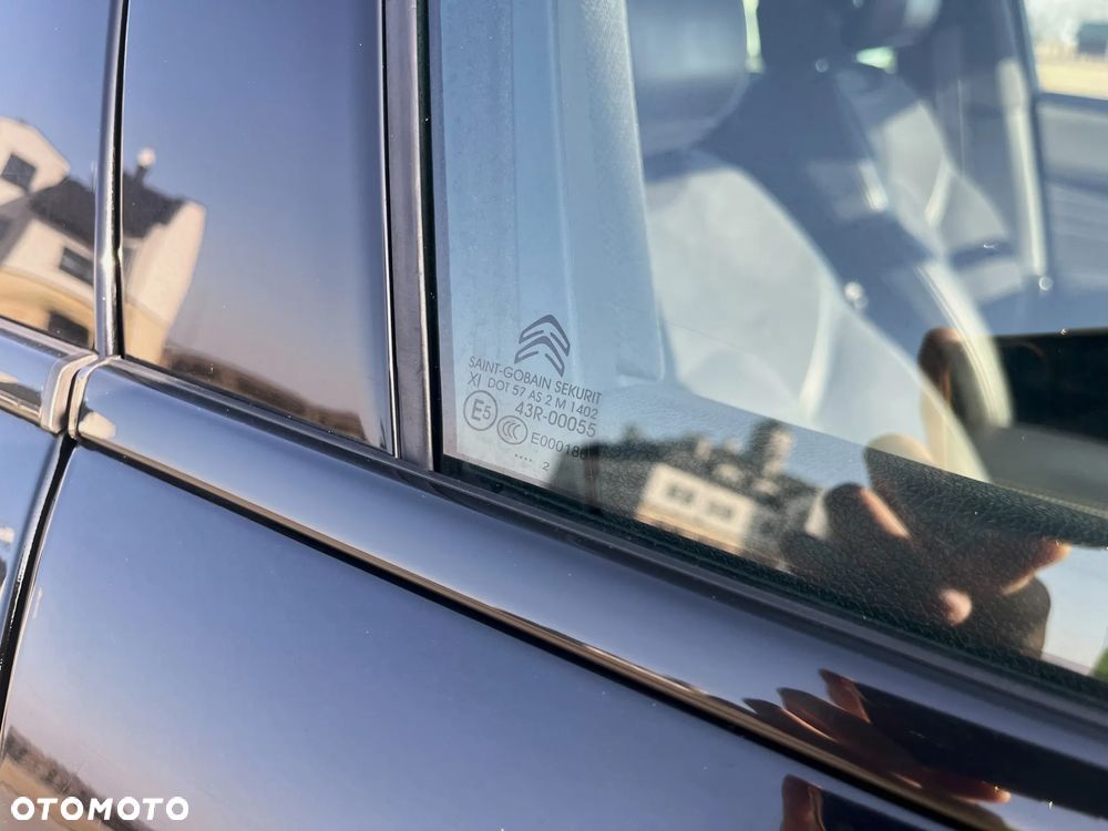 Citroën DS5 e-HDi 110 EGS6 Chic - 40