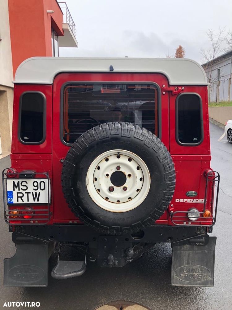 Land Rover Defender 90 2.4TD S/W E - 6