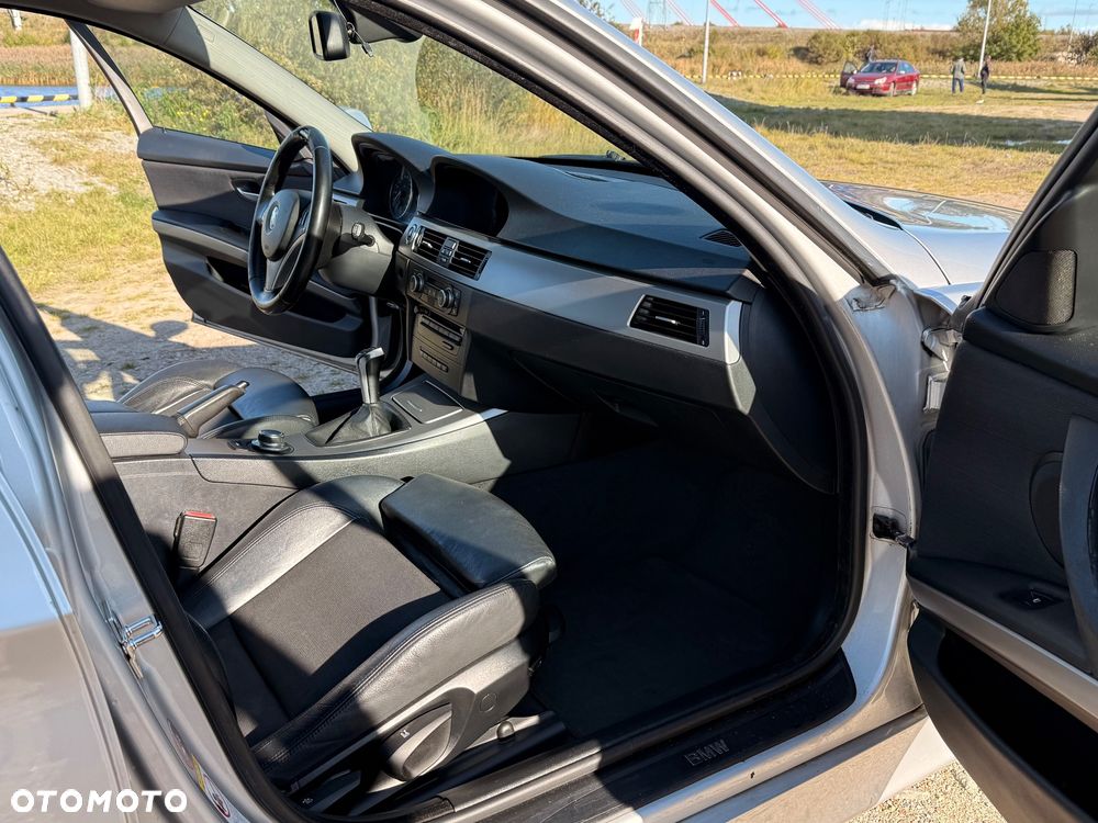 BMW Seria 3 320d - 10