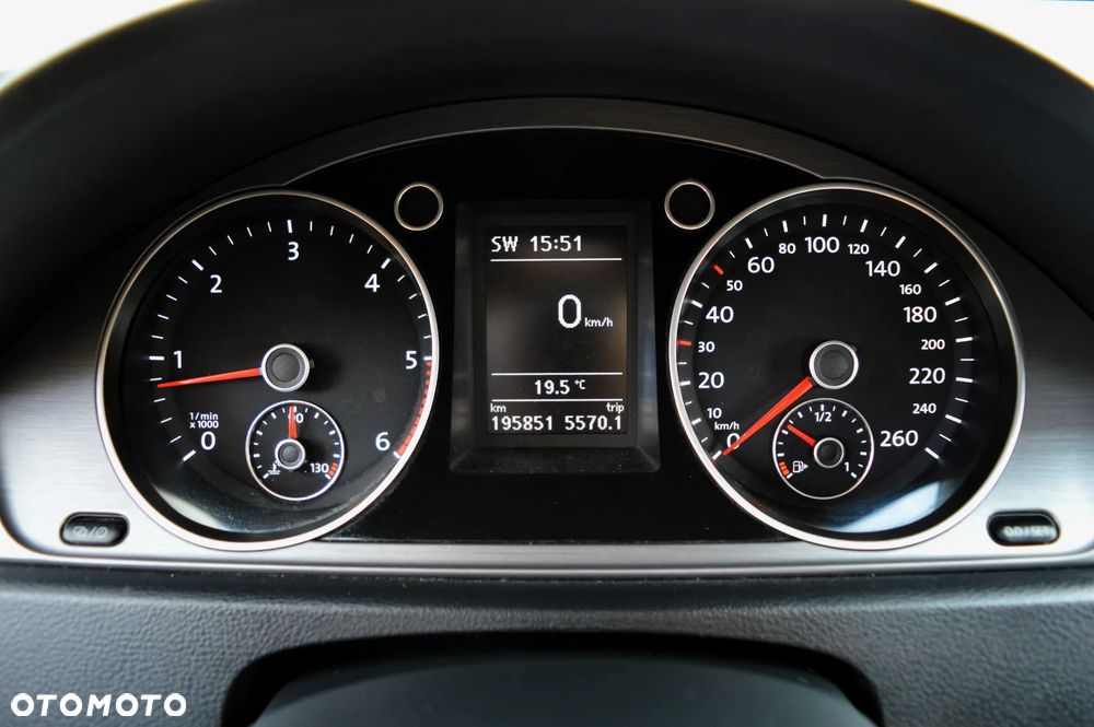 Volkswagen Passat Variant 1.6 TDI Comfortline - 40