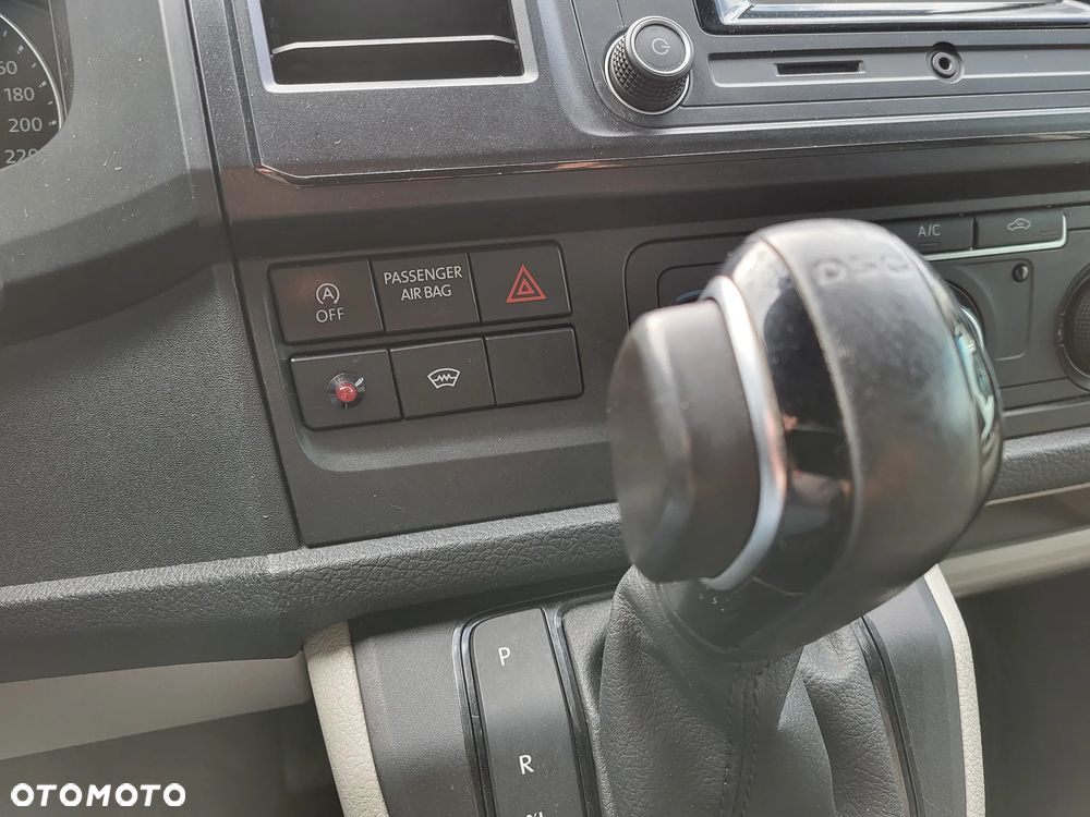 Volkswagen Transporter - 13