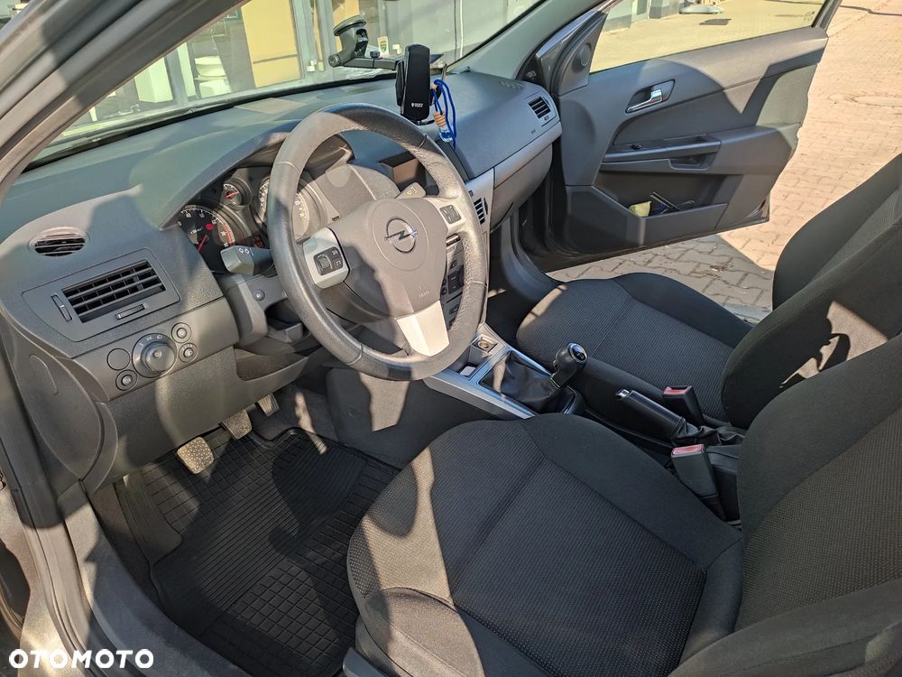 Opel Astra 1.6 - 3