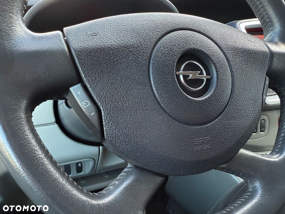 Renault Trafic - 17