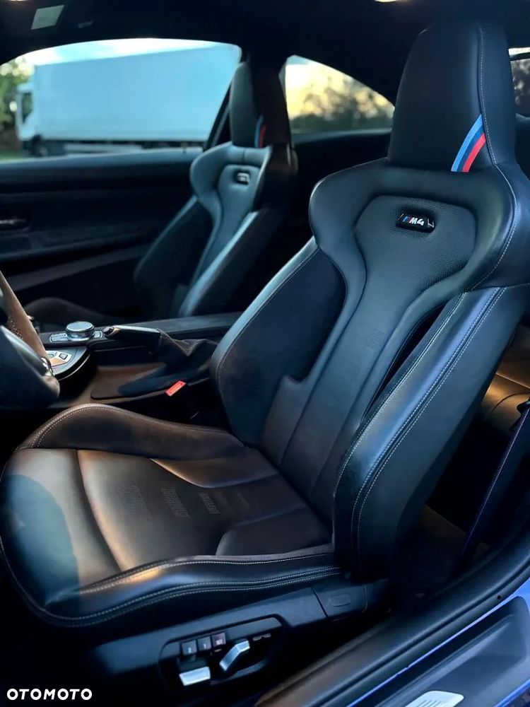 BMW M4 Coupe DKG Competition - 10