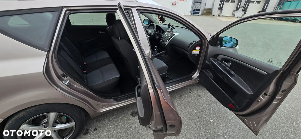 Kia Ceed 1.6 Crdi XL - 17