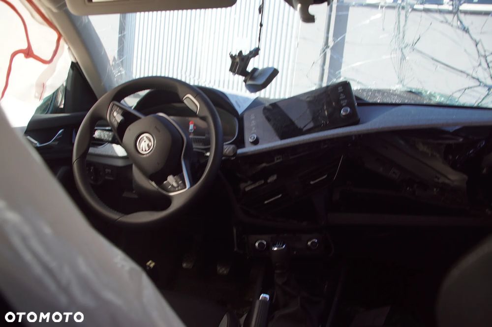 Auto na części - Skoda Scala Lift 1.5 TSI 150 KM DXDB VCF LF7C 2024R Silnik Skrzynia Zderzak Błotnik Klapa Drzwi Szyba Lusterko Lampa Sterownik Moduł Deska Kokpit Wyświetlacz - 9