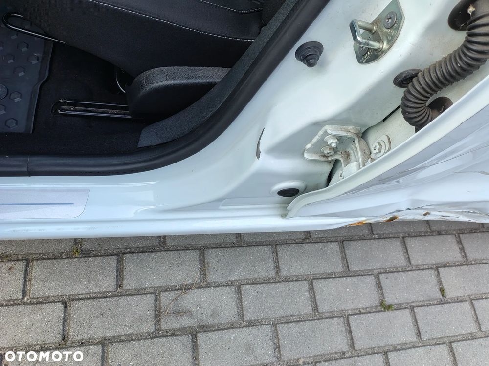 Dacia Sandero SCe 75 Comfort - 25
