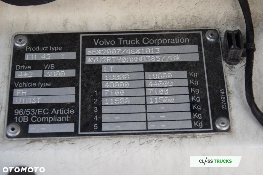 Volvo FH 460 Globetrotter XL Mega i-Save - 16