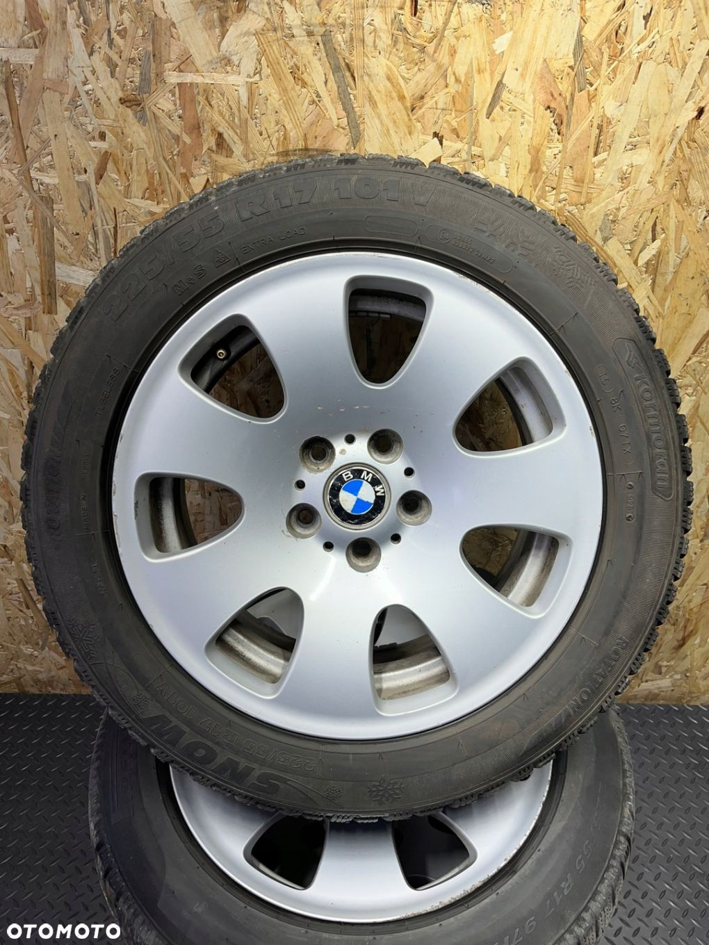 KOŁA FELGI ALUMINIOWE BMW E60 E61 6765144 STYLING 165 8Jx17 IS24 - 6
