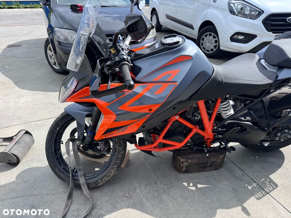 KTM Super Duke - 3
