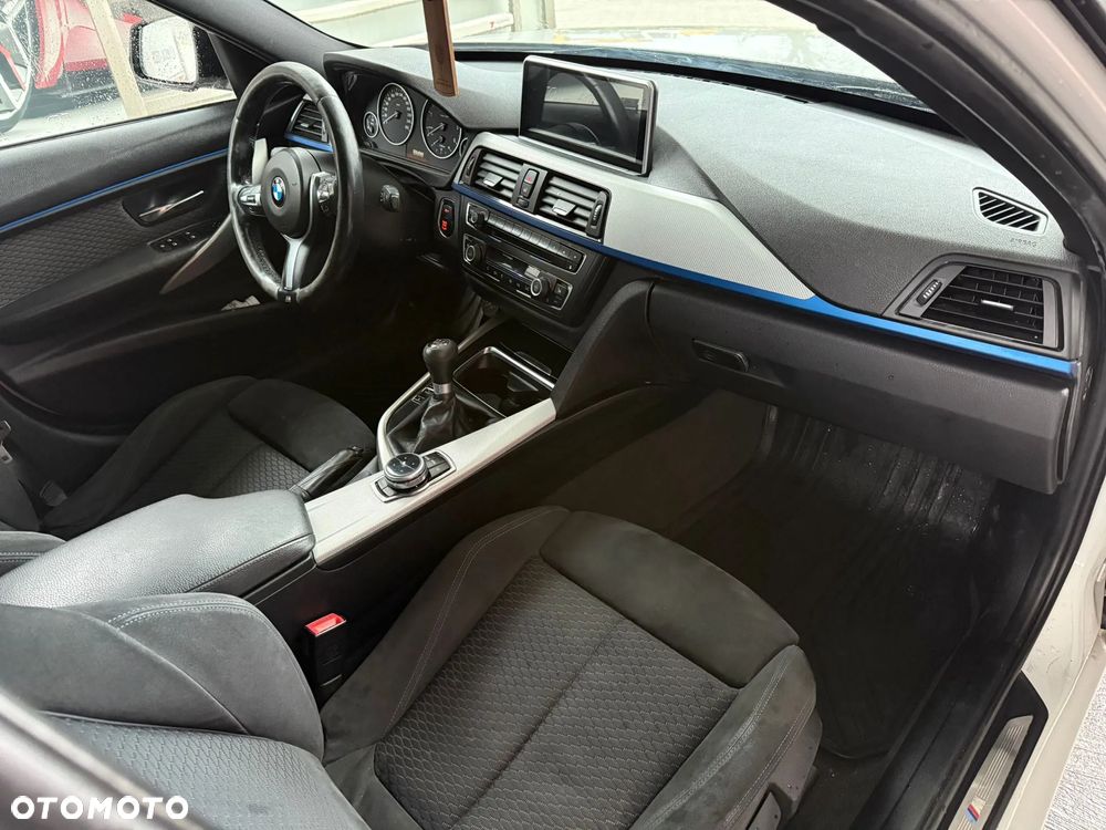 BMW Seria 3 318d M Sport EU6 - 17