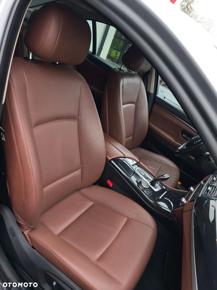 BMW Seria 5 520d Luxury Line - 17