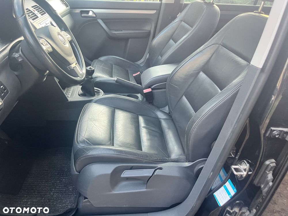 Volkswagen Touran 1.2 TSI BlueMotion Technology Highline - 30