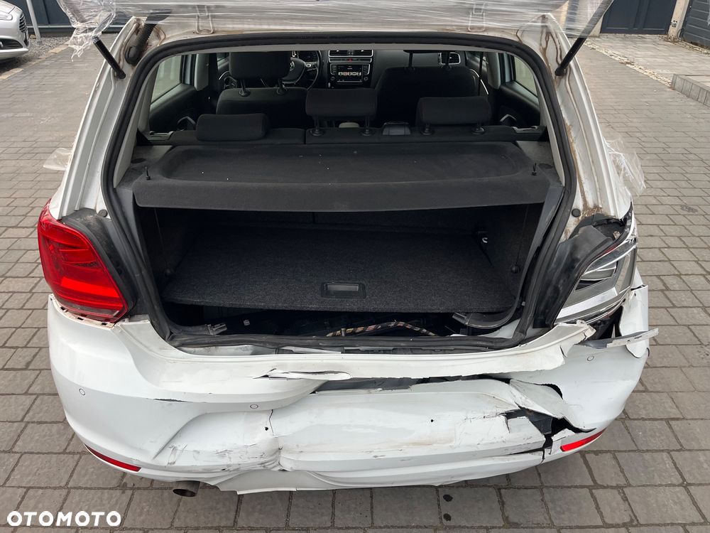 Volkswagen Polo 1.2 TSI MATCH - 13