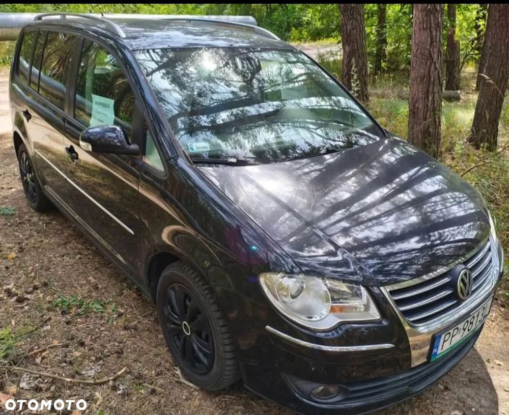 Volkswagen Touran 1.4 TSI Highline DSG - 3