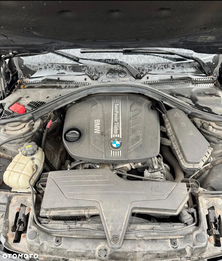 BMW Seria 3 318d DPF Edition Sport - 7