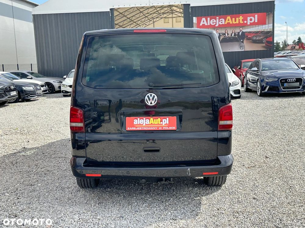 Volkswagen Multivan - 13
