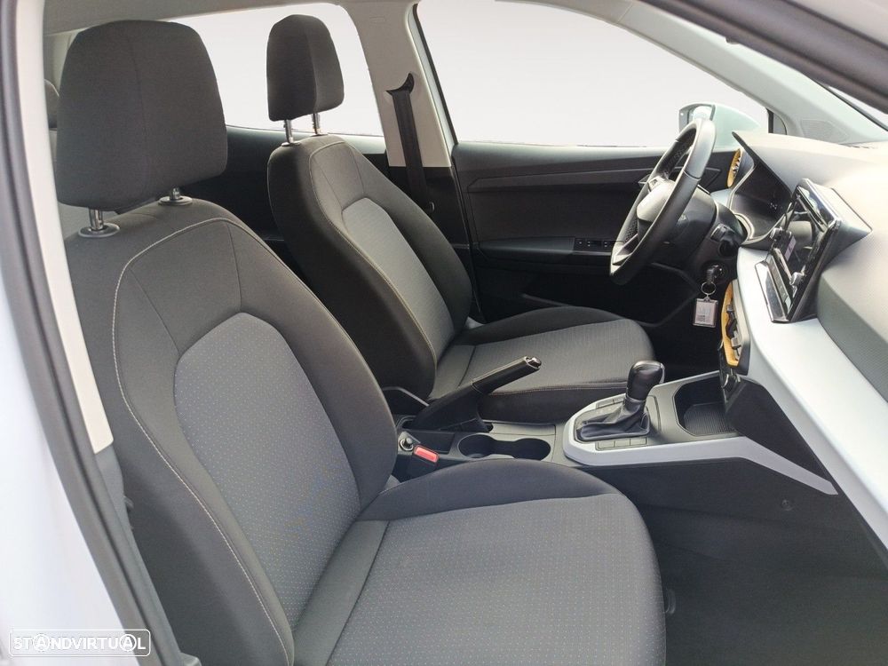 SEAT Arona 1.0 TSI Style DSG — fotografia 15