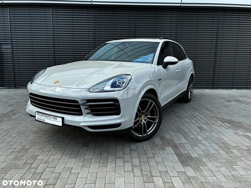 Porsche Cayenne - 2