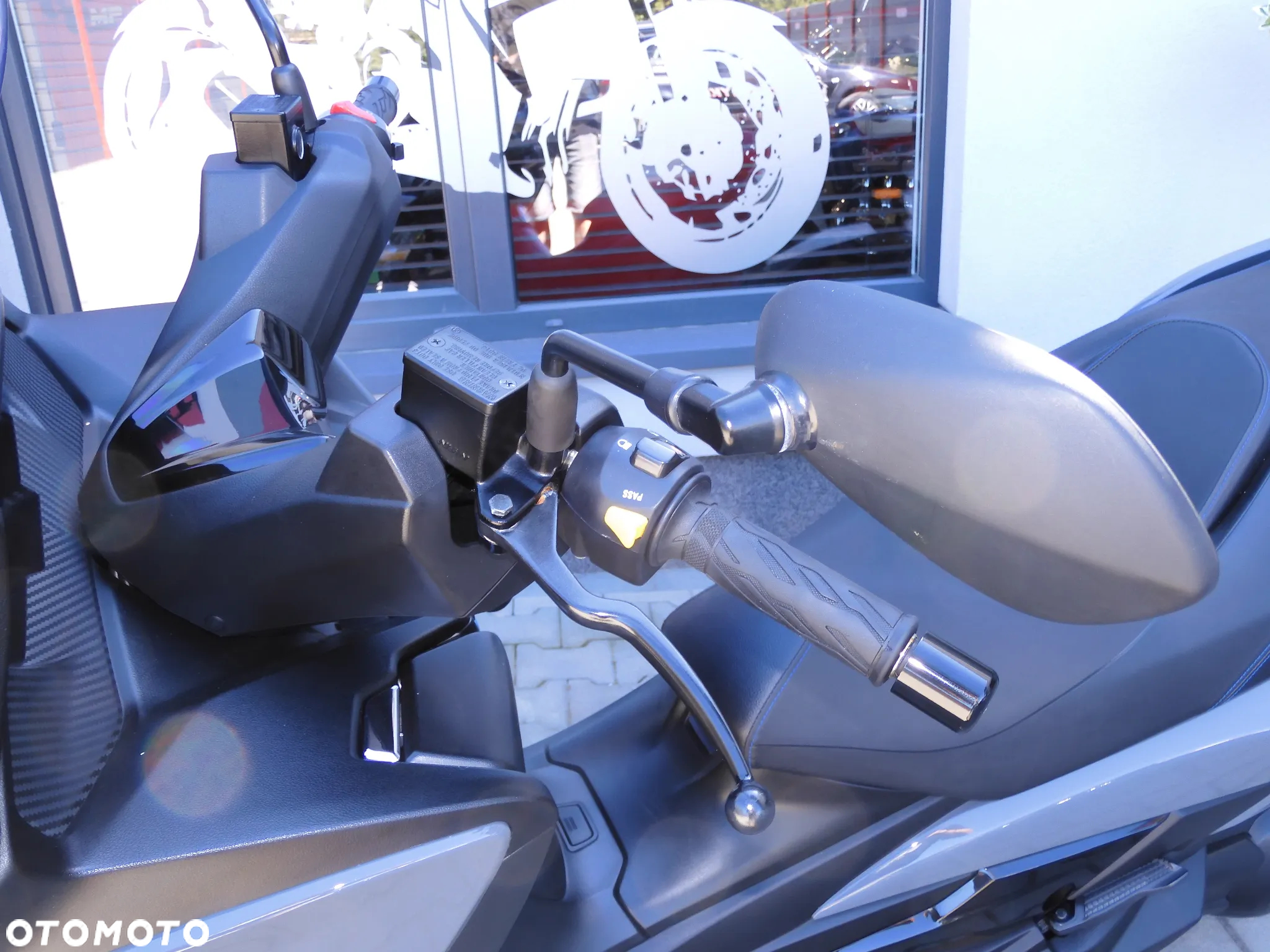 Suzuki Burgman - 29